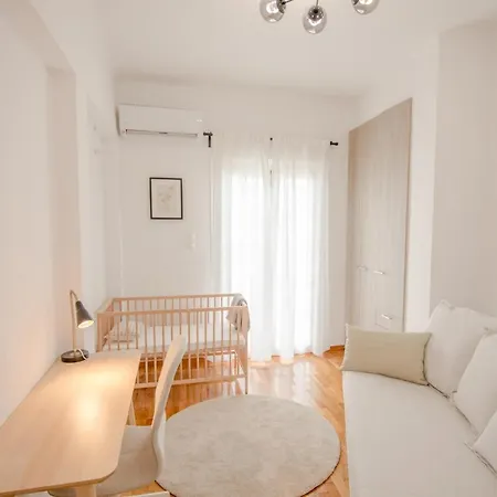 In The Shadow Of Acropolis - Spacious & Lovely Apt Appartamento